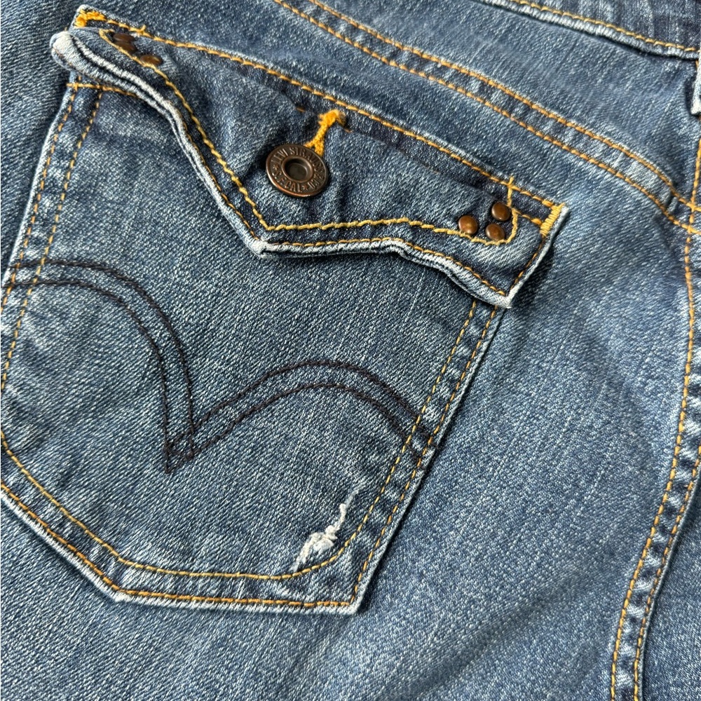 ❤️ (1)Ladies Levi’s jeans, size 10medium. Great condition. No tears or wear - Picture 8 of 13